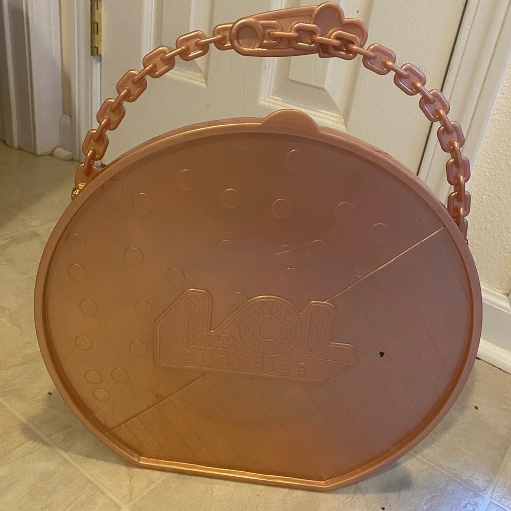 LOL Surprise! Big Surprise NWOT